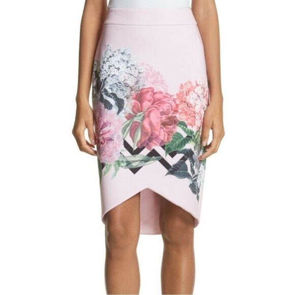 NWOT TED BAKER Palace Garden Floral Pencil Skirt Size 4/US 10 - Picture 2 of 6